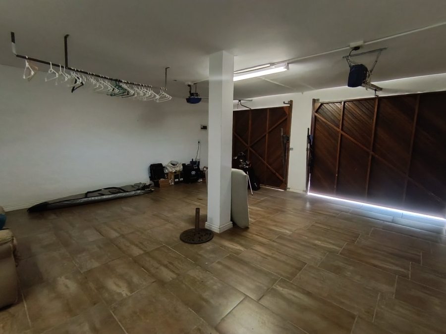 4 Bedroom Property for Sale in Knysna Heights Western Cape